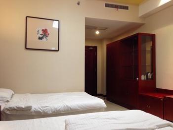 Qingdao Excalibur Hotel Экстерьер фото