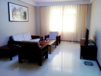 Qingdao Excalibur Hotel Экстерьер фото
